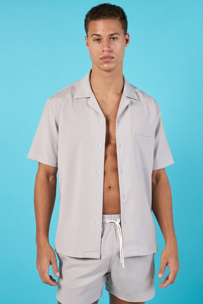 CAMISA GRIS PERLA MANGA CORTA 100% LANA - H&F - COLECCION - CAMISA GRIS PERLA MANGA CORTA - HFCTSS2501CH - CH -