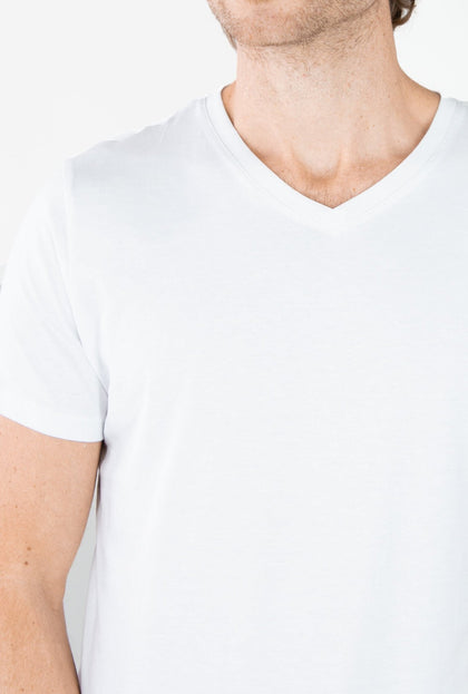 T - SHIRT BLANCA CUELLO V 100% CO - H&F - T - SHIRT - T - SHIRT BLANCA CUELLO V 100% CO - HFTS2003XCH - XCH -