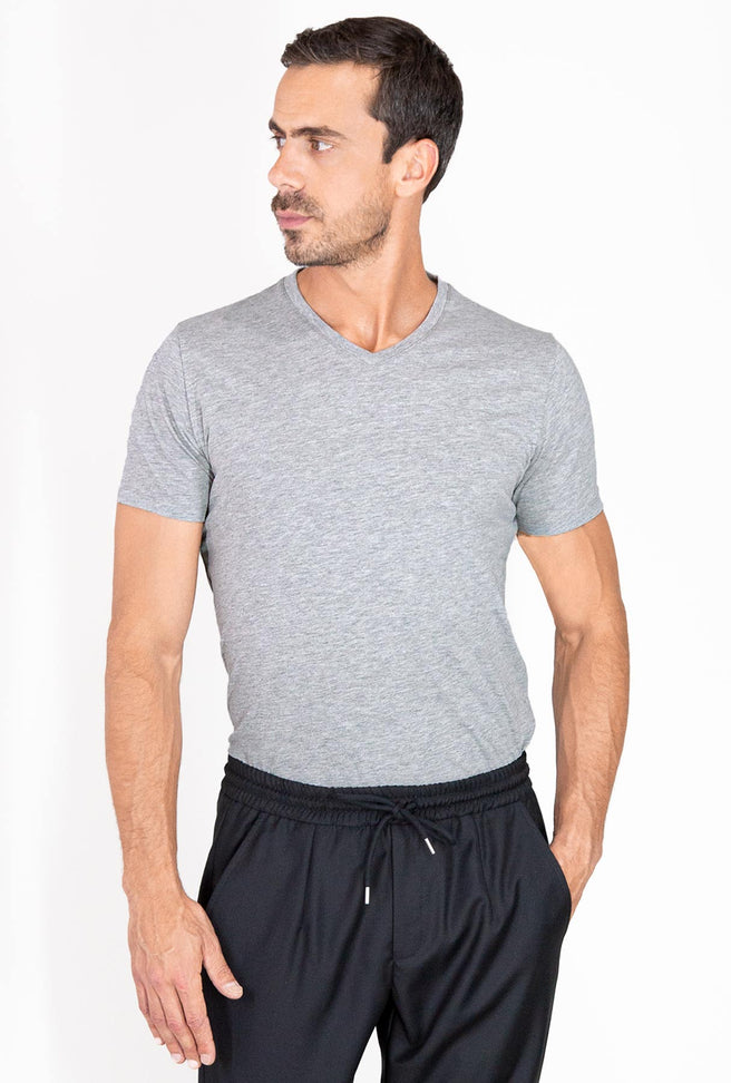 T - SHIRT GRIS CUELLO V - H&F - T - SHIRT - T - SHIRT GRIS CUELLO V - HFTS2010XCH - XCH -
