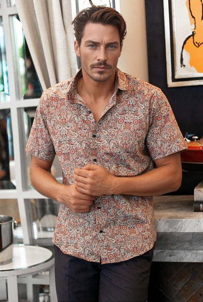 CAMISA CON ESTAMPADO PAISLEY COLOR VERDE Y DURAZNO - H&F - LIBERTY -