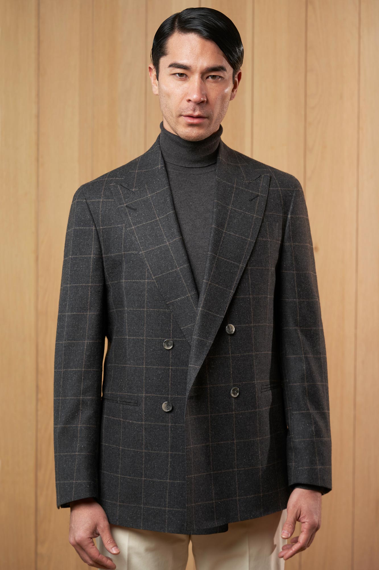 Saco Cruzado Gris Oscuro Ventana Gris - H&F - SACO - Saco Cruzado Gris Oscuro Ventana Gris - HFSTAW2451646 - 46 - 