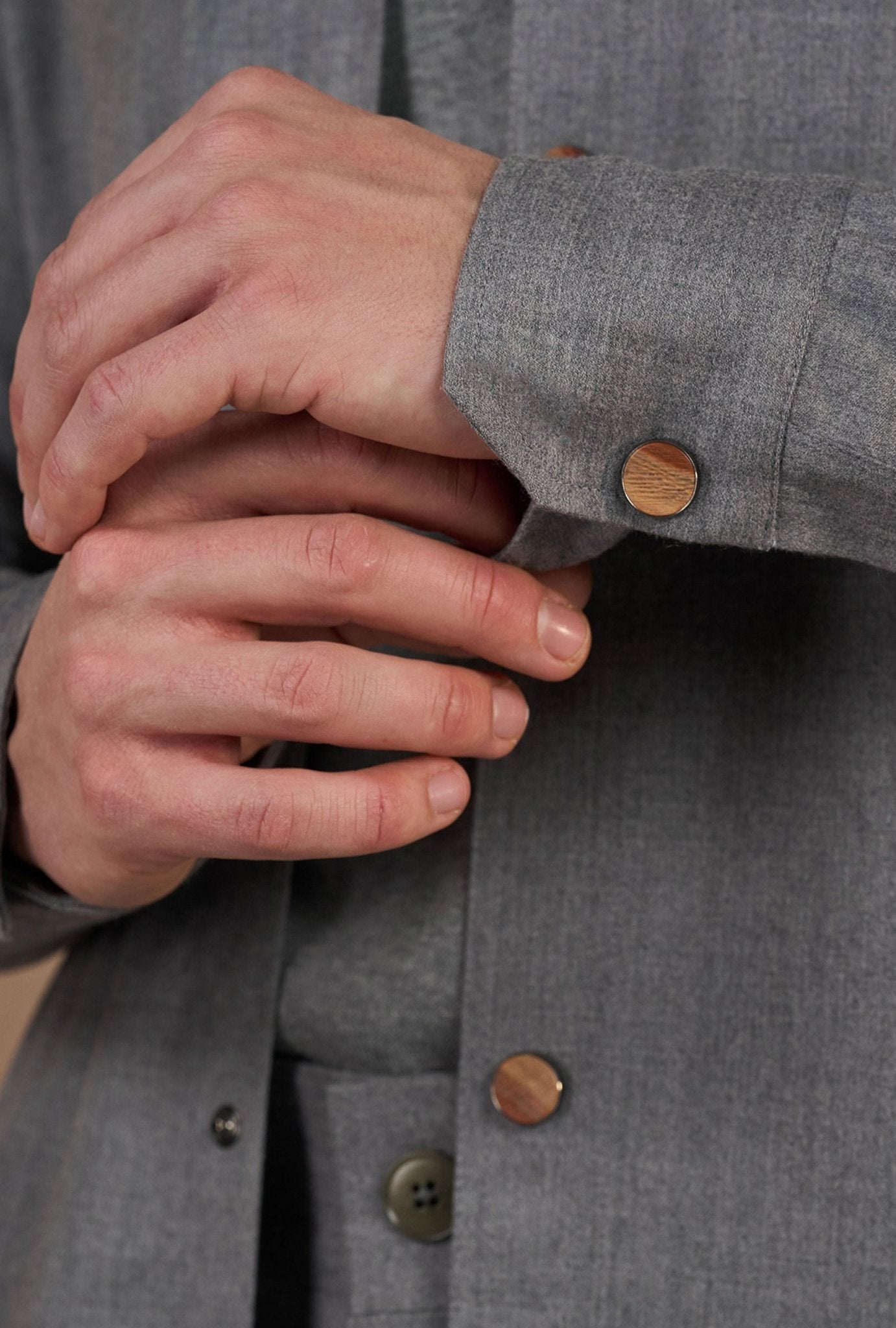 Sobrecamisa con Gorro Gris - H&F - OVER SHIRT - Sobrecamisa con Gorro Gris - HFOSAW2501CH - CH - 