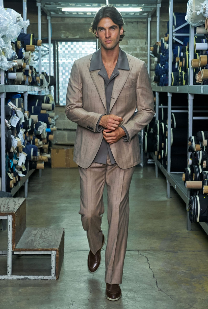 Traje Diplomático Arena con Café - H&F - TRAJE - Traje Diplomático Arena con Café - HFTTAW2564446 - 46 - 