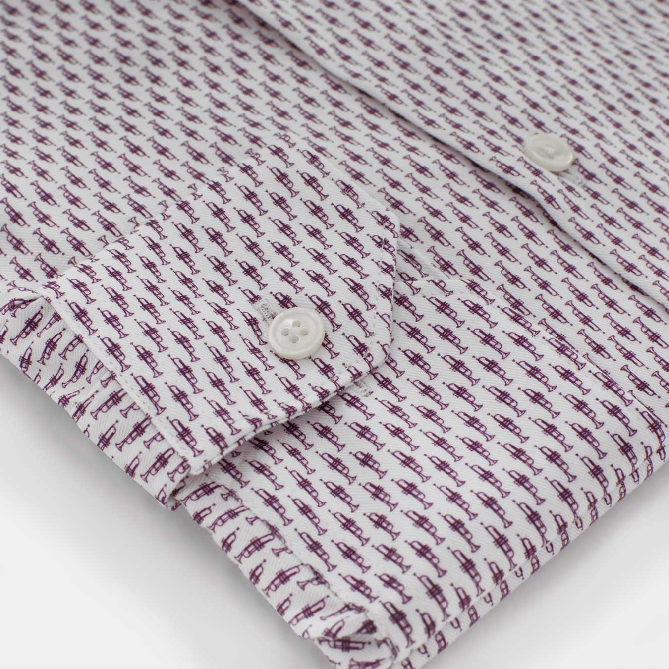 CAMISA BLANCA CON ESTAMPADO DE TROMPETAS - H&F - COLECCION -