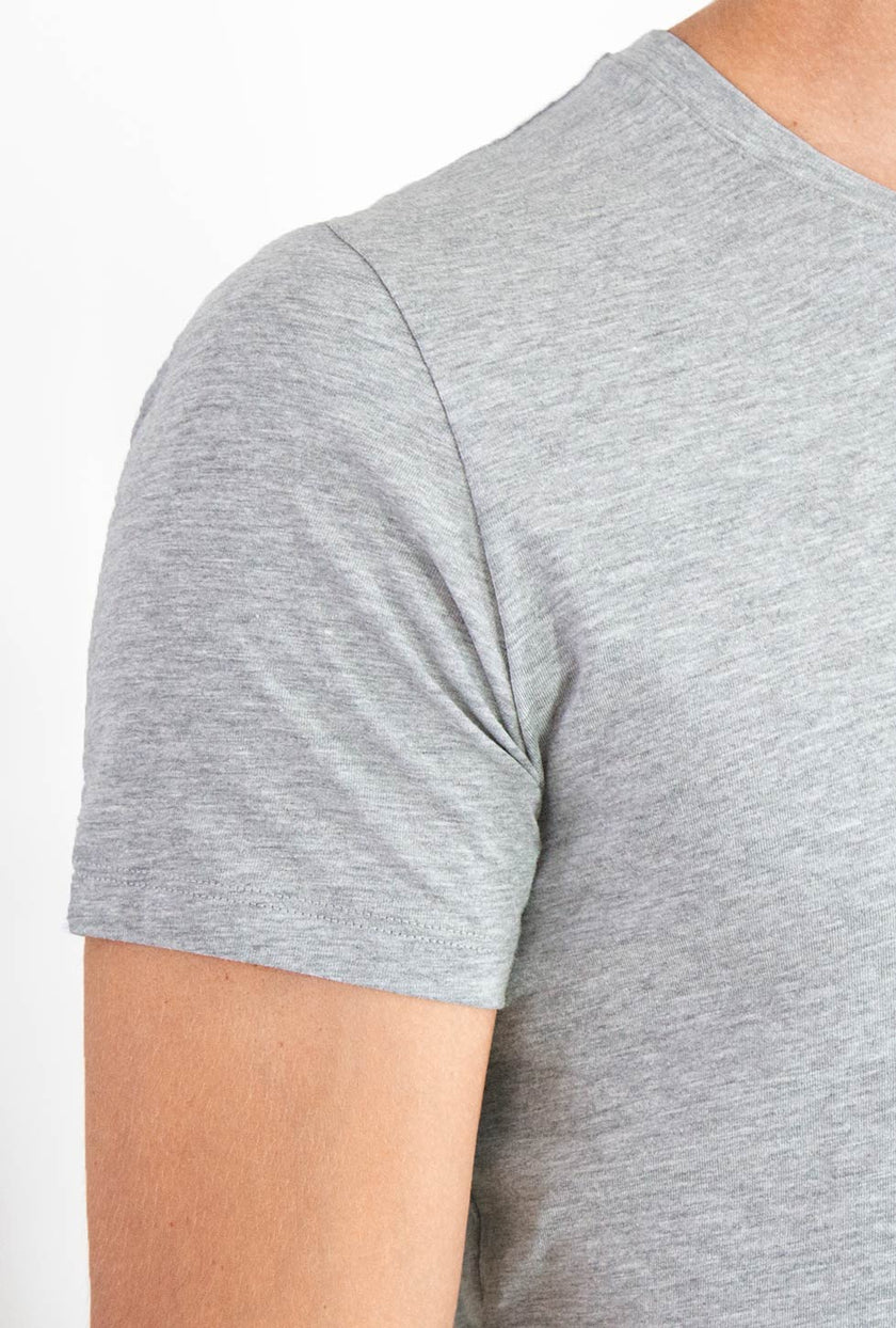 T - SHIRT GRIS CUELLO V - H&F - T - SHIRT - T - SHIRT GRIS CUELLO V - HFTS2010XCH - XCH - 